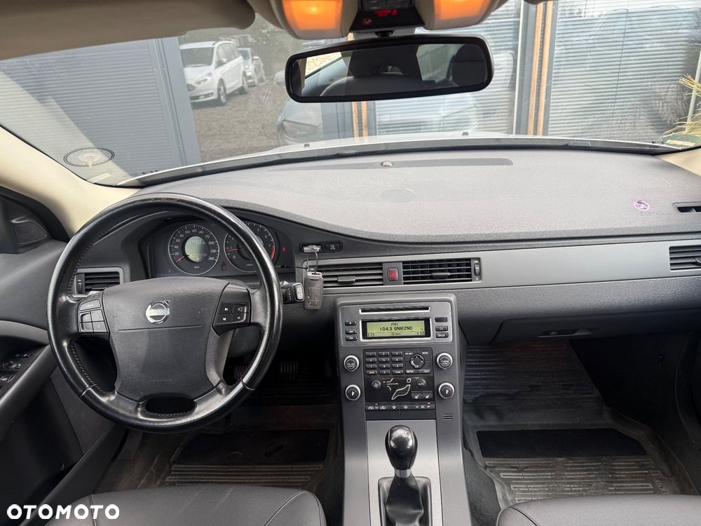 Volvo V70 2.0 - 13