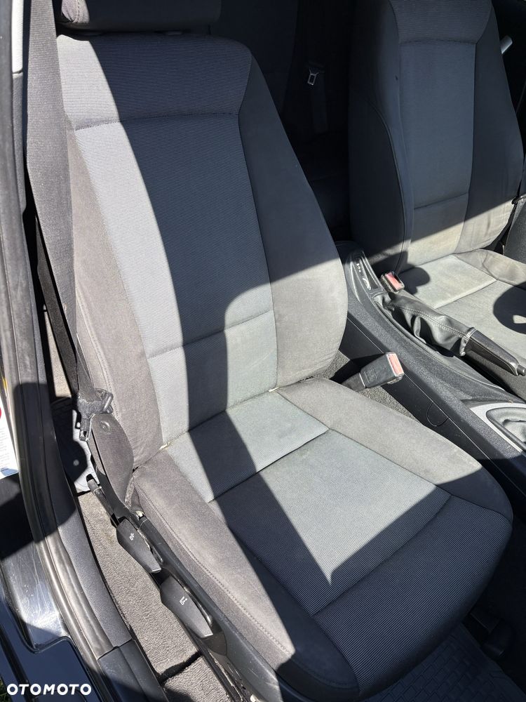 BMW Seria 1 - 8
