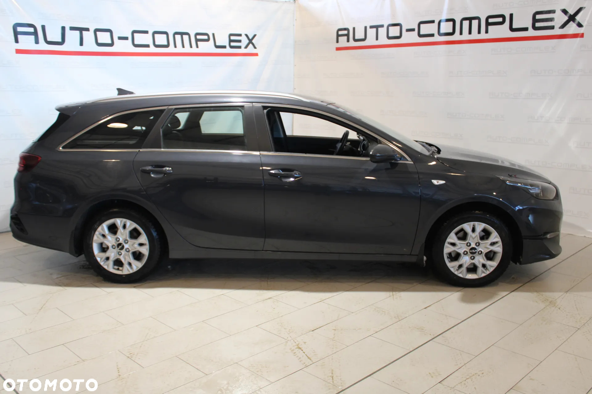 Kia Ceed 1.5 T-GDI M - 14