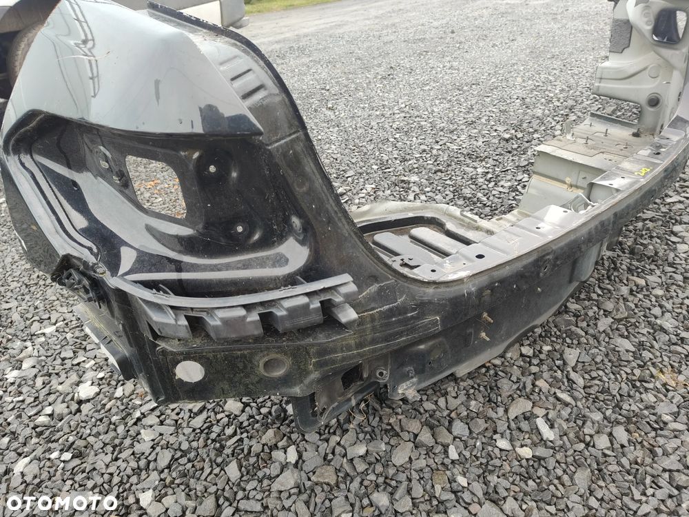 MERCEDES W212 Sedan Pas Tylny ĆWIARTKA Dupa ŚCIANA Wanna 197 - 3