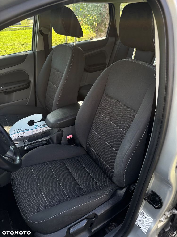 Ford Focus 1.6 Titanium - 5