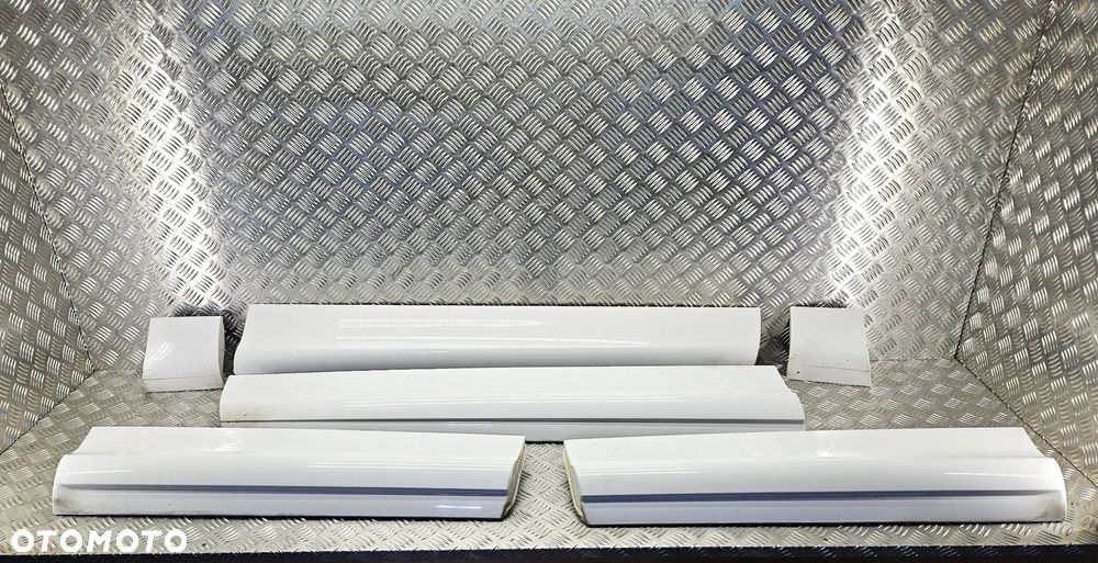 AUDI Q7 4L LIFT 09-15R LISTWA DOLNA S-LINE LISTWY DRZWI PRZOD TYL PRAWA LEWA BIALE LY9C 4L0853959 4L0853960 4L0853969 4L0853970 KOMPLET