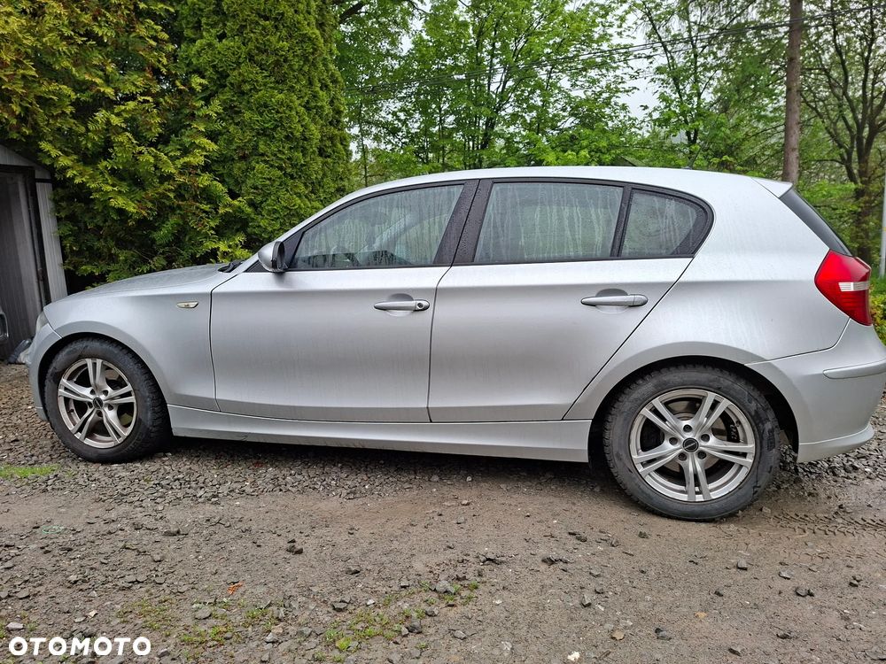 BMW Seria 1 118i - 1