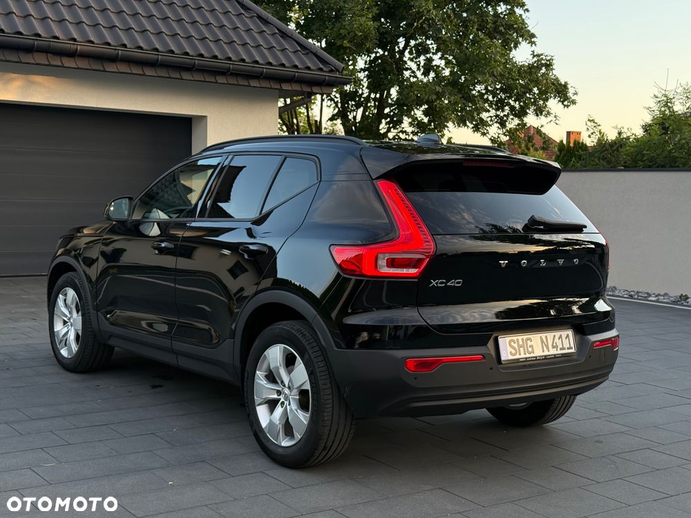Volvo XC 40 D3 SCR Momentum - 10