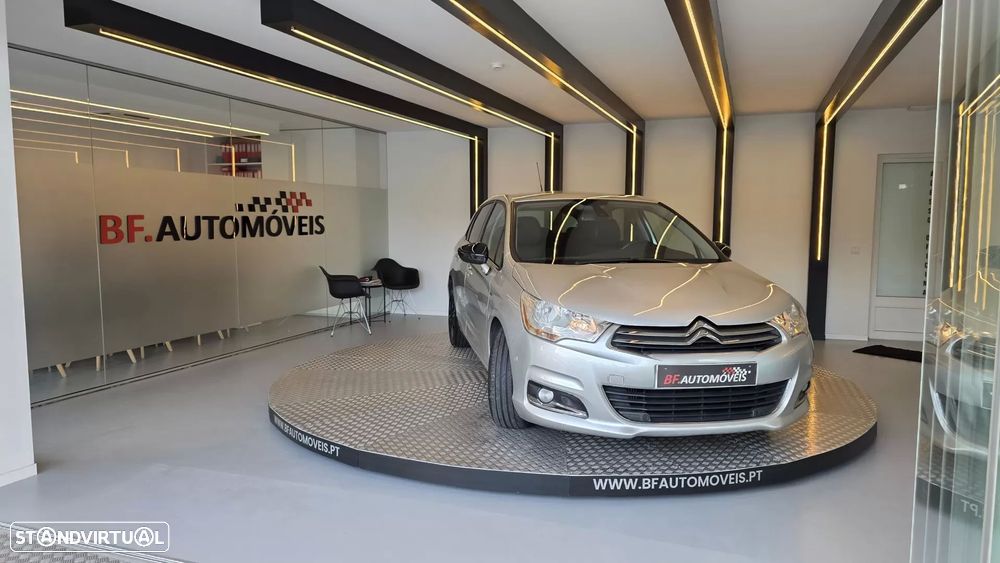 Citroën C4 1.6 e-HDi Exclusive CMP6 - 11