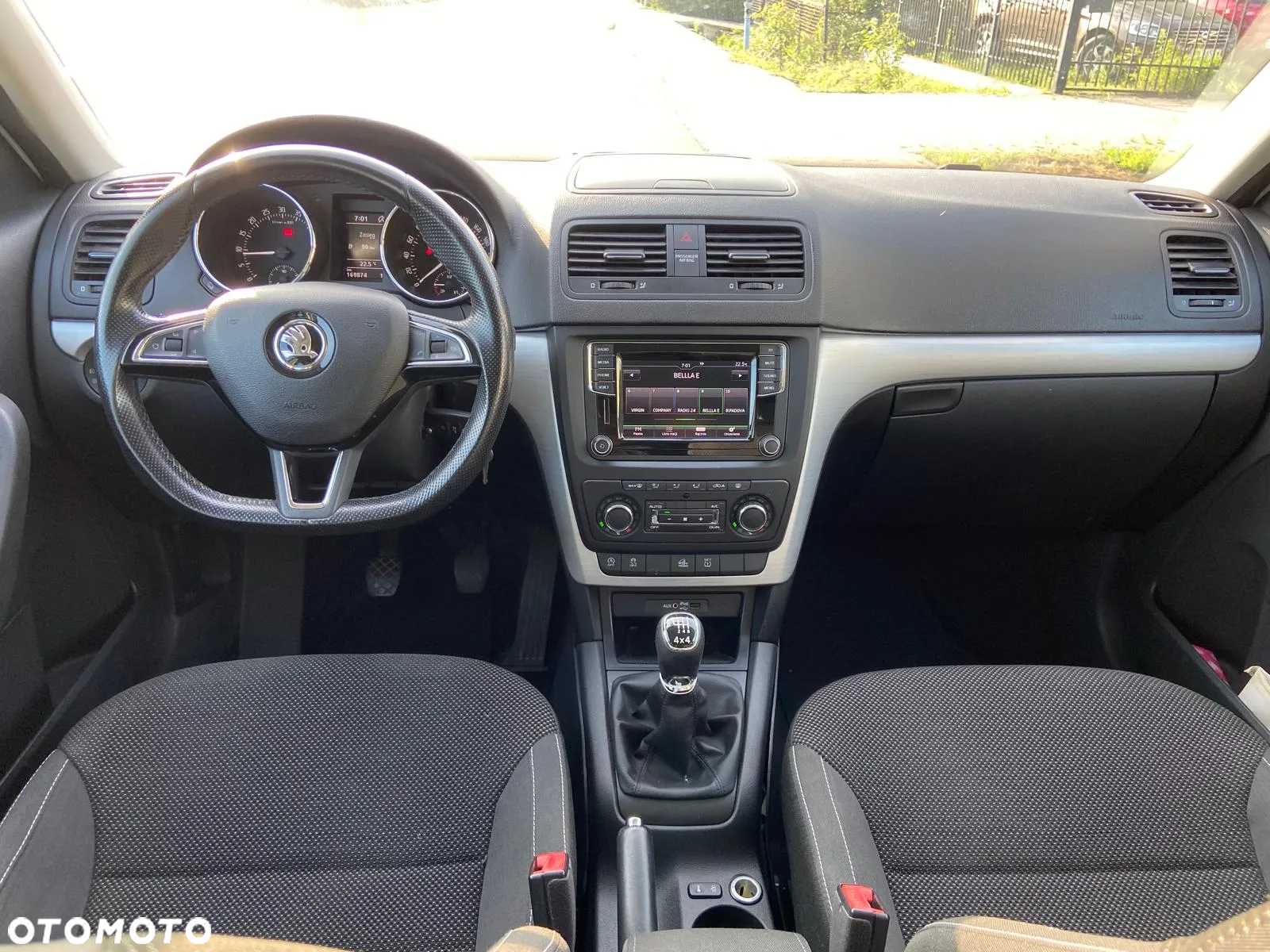Skoda Yeti 2.0 TDI SCR 4x2 Active - 10