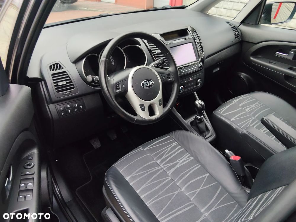 Kia Venga 2016 photo 3