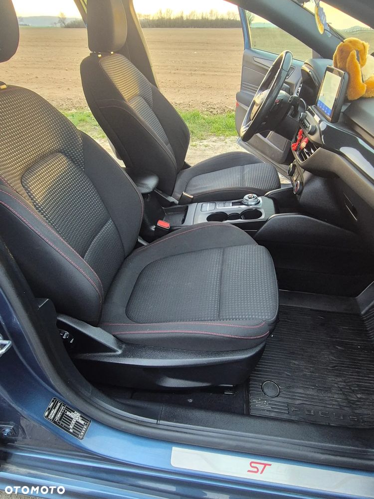 Ford Focus 2.0 EcoBlue ST-Line - 14