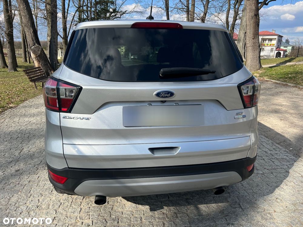 Ford Escape - 18