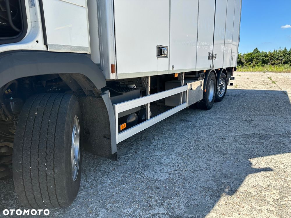 Volvo FM 400 6X2  320 TYS KM. KONTENER DRZWI BOCZNE - 14