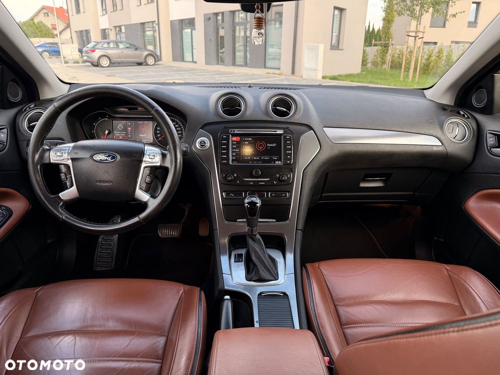 Ford Mondeo 2.0 TDCi Titanium - 14