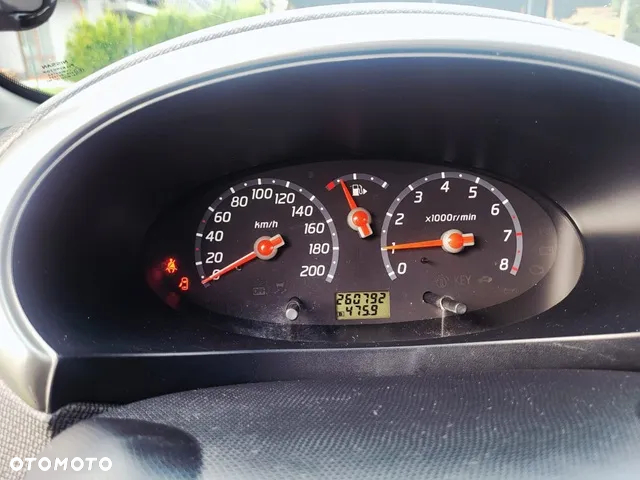 Nissan Micra 1.2 Visia - 12