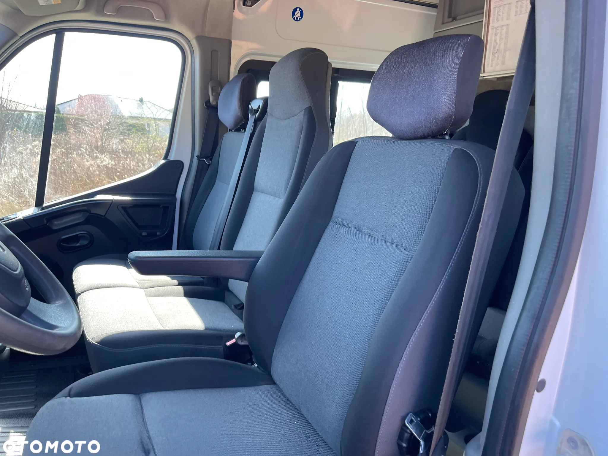 Renault Master Grudzień 2018 ROK*Niski przebieg 181.000 KM*Bardzo ładny*Klima,Kamera,Hak - 14