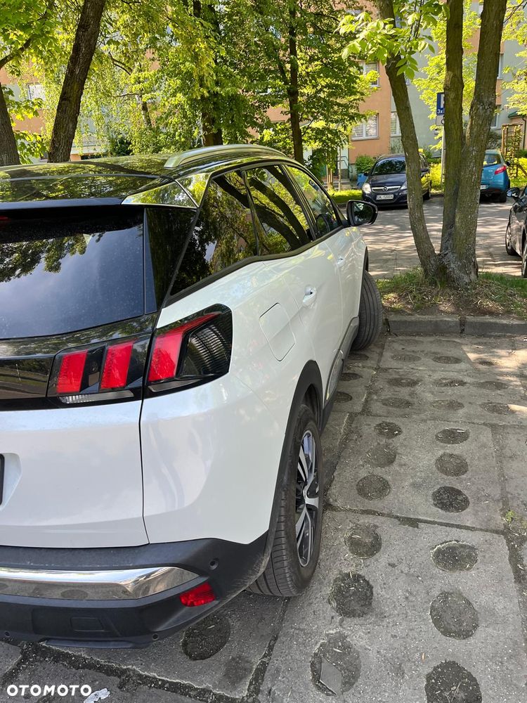 Peugeot 3008 1.2 PureTech GPF Allure S&S EAT8 - 4
