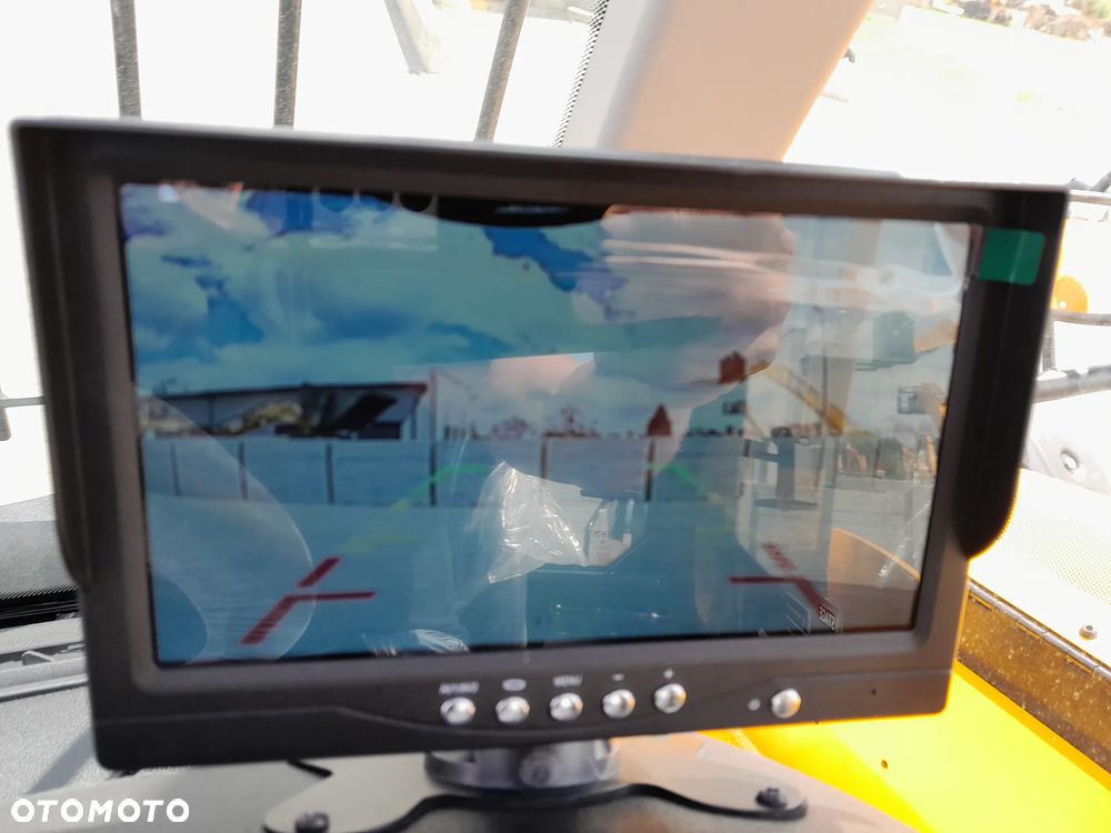 JCB 531-70 JOYSTICK - 23