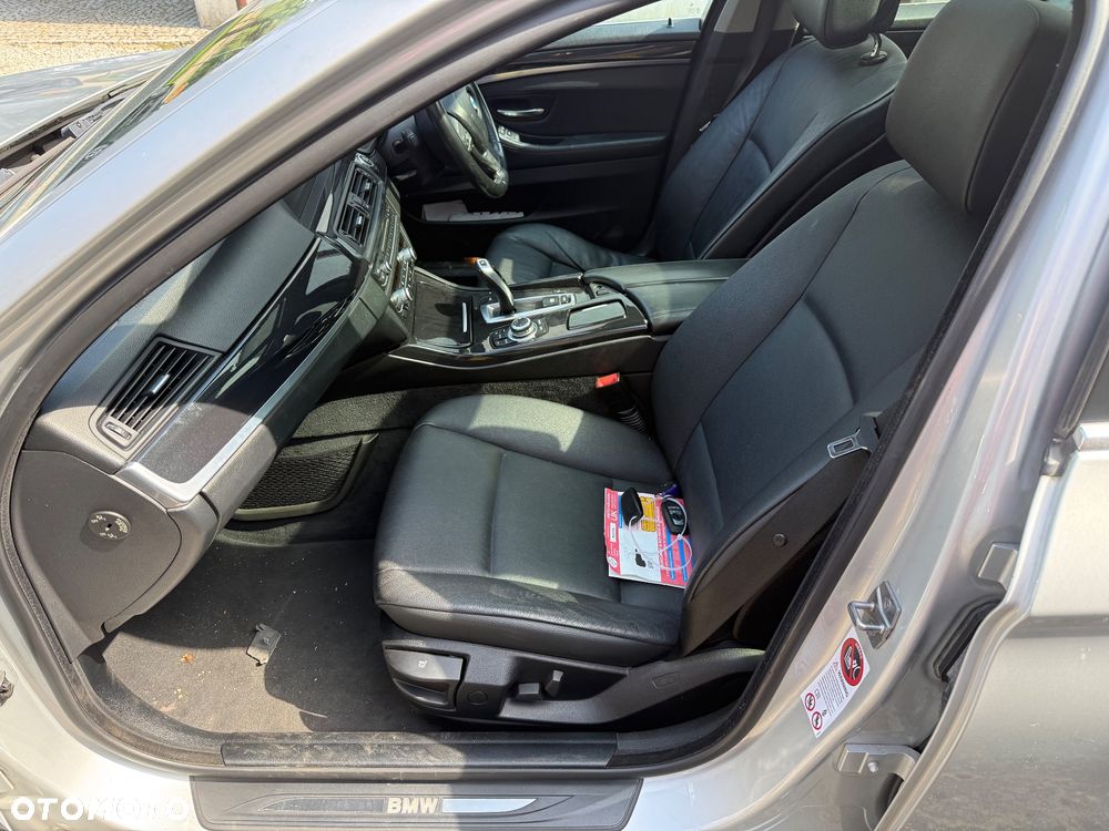 BMW Seria 5 520d - 17