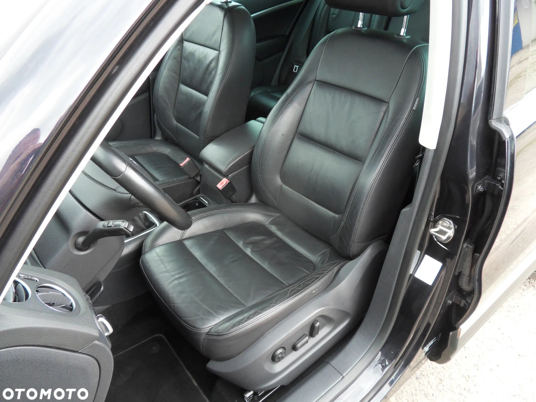 Volkswagen Tiguan 2.0 TDI SCR BlueMotion Technology Exclusive - 13
