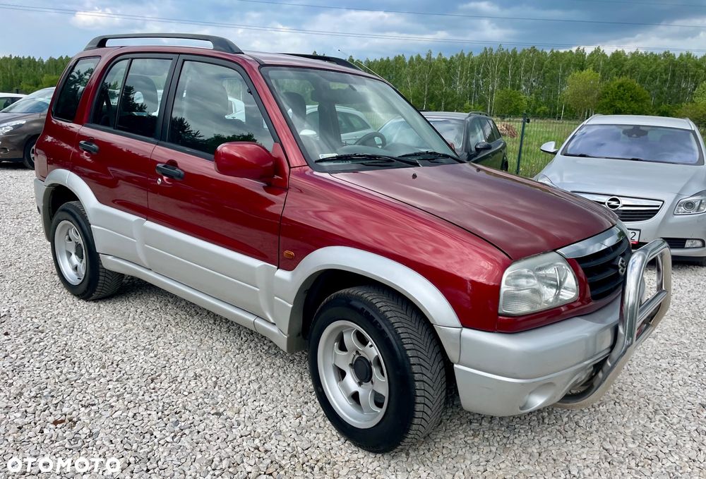 Suzuki Grand Vitara 2.0 Limited - 22