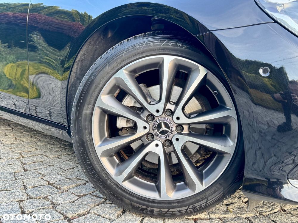 Mercedes-Benz Klasa E 200 d Avantgarde - 40