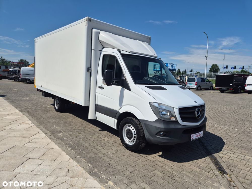 Mercedes-Benz Sprinter 316 CDi / KONTENER / NAJWIĘKSZY / PNEUMATYKA TYŁ / WINDA 750KG NA PILOT / BEZWYPADKOWY / SERWISOWANY / KLIMATYZACJA / KAMERA COFANIA / EURO 5 - 6