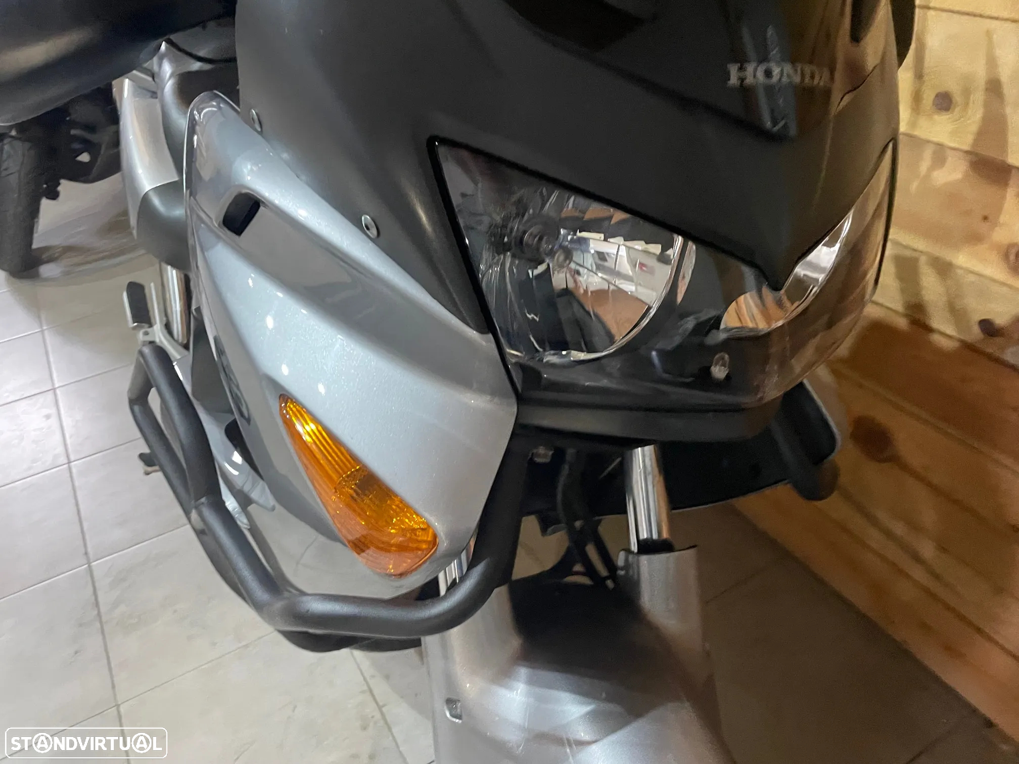 Honda Varadero XL 1000 Injecção - 4