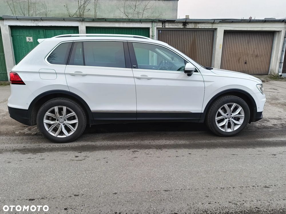 Volkswagen Tiguan - 2
