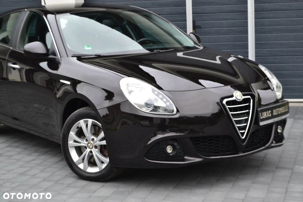 Alfa Romeo Giulietta - 1