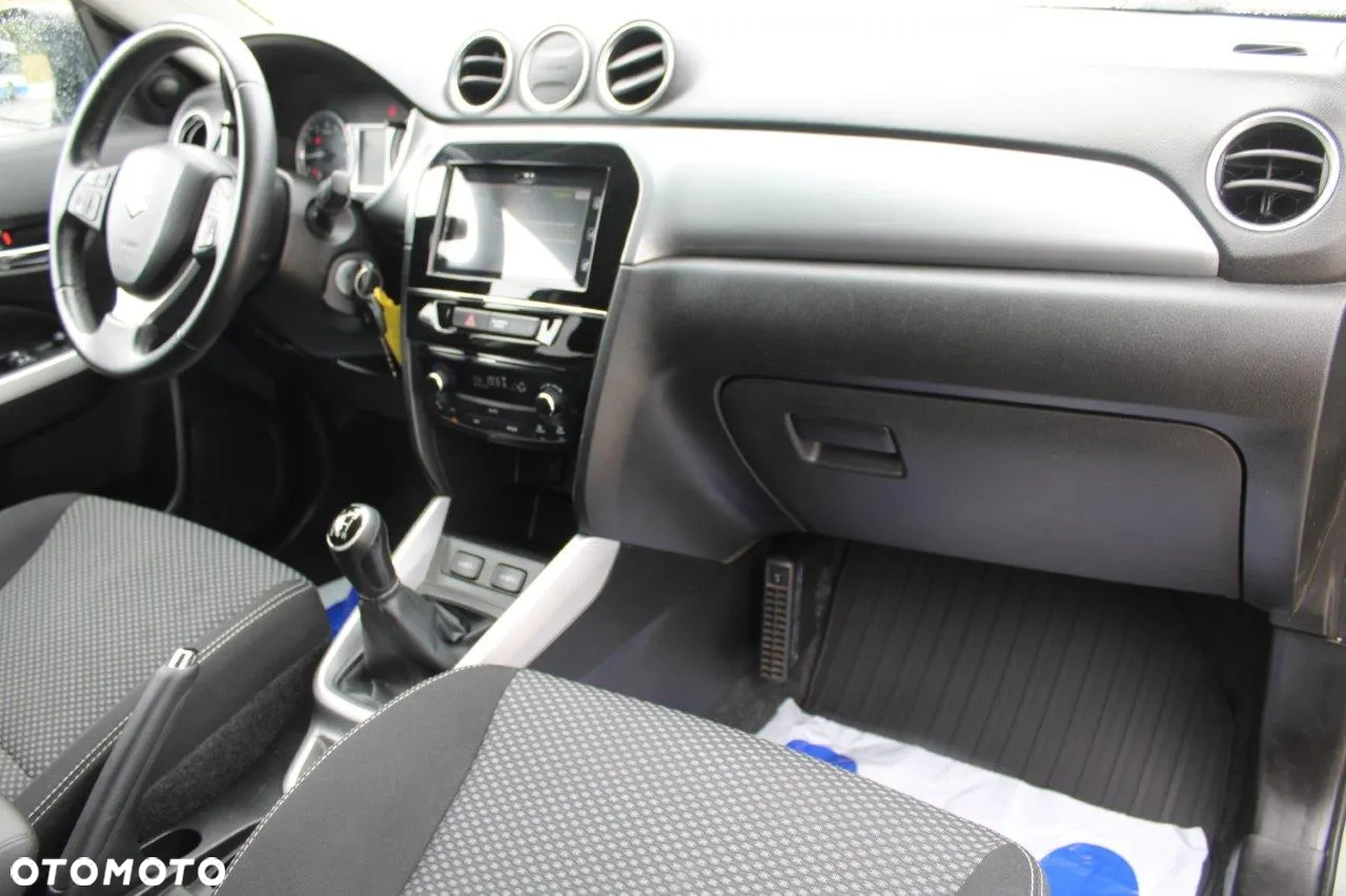 Suzuki Vitara 1.6 Premium 2WD - 20