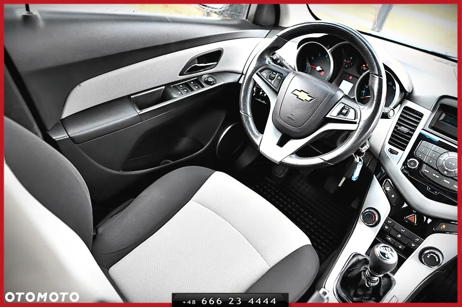 Chevrolet Cruze 1.6 LT+ - 16