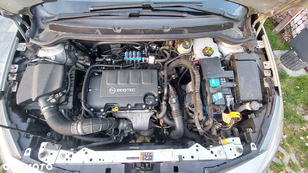 Opel Astra - 4