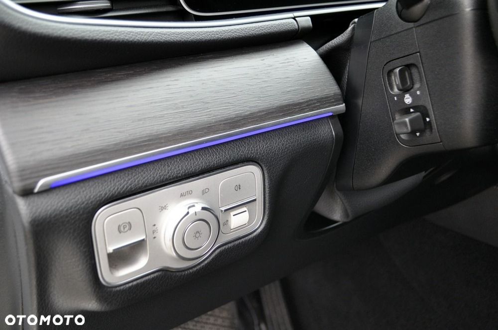 Mercedes-Benz GLE 400 d 4Matic 9G-TRONIC AMG Line - 18