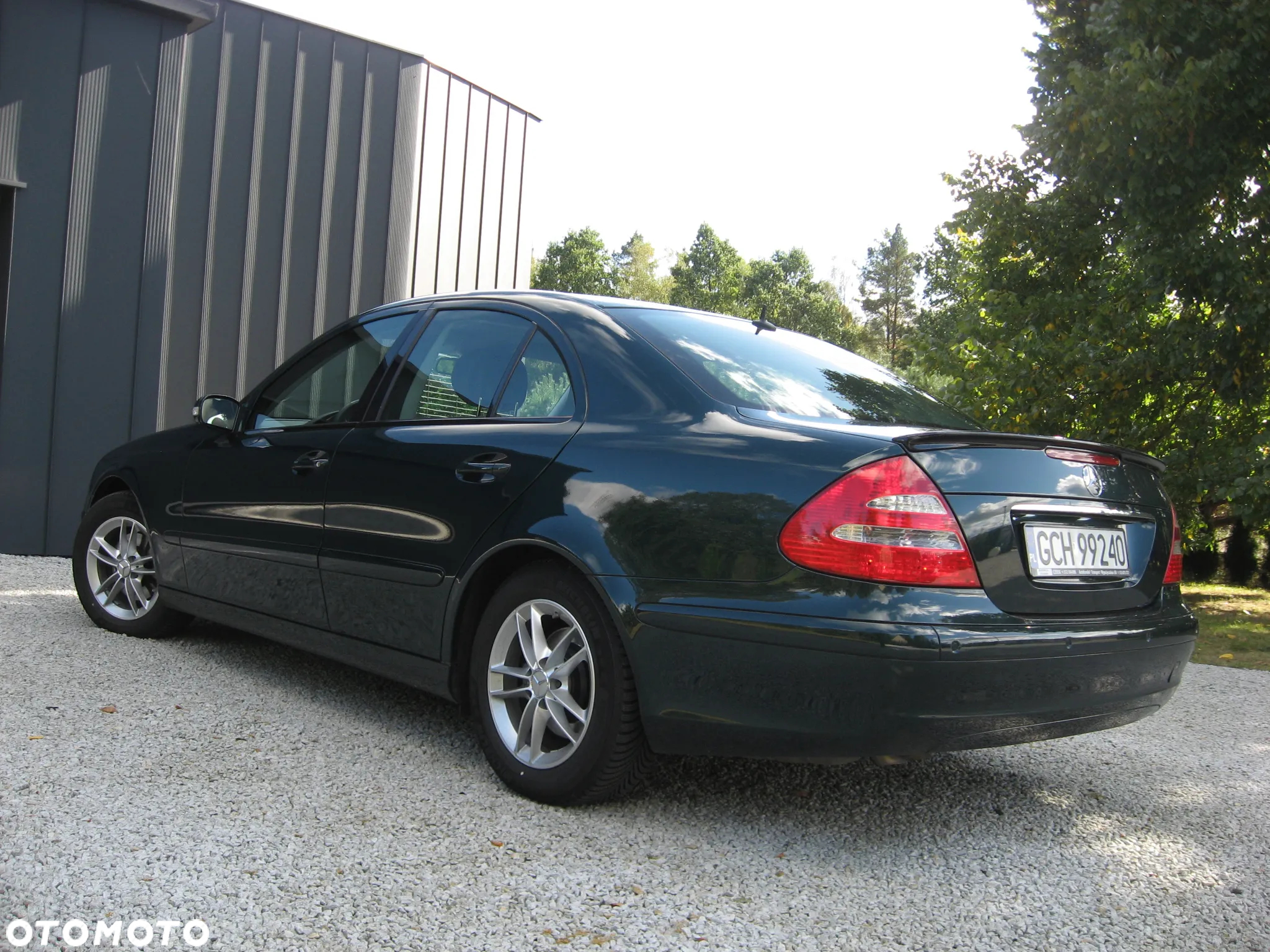 Mercedes-Benz Klasa E - 28