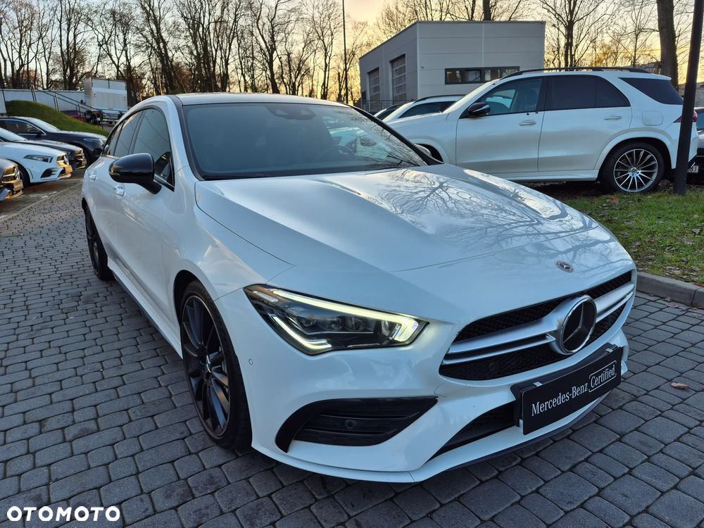 Mercedes-Benz CLA - 13