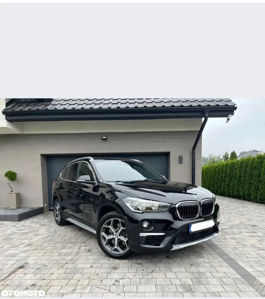 BMW X1 xDrive25i Advantage - 1