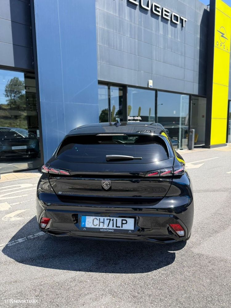 Peugeot e-308 58 kWh Allure - 8