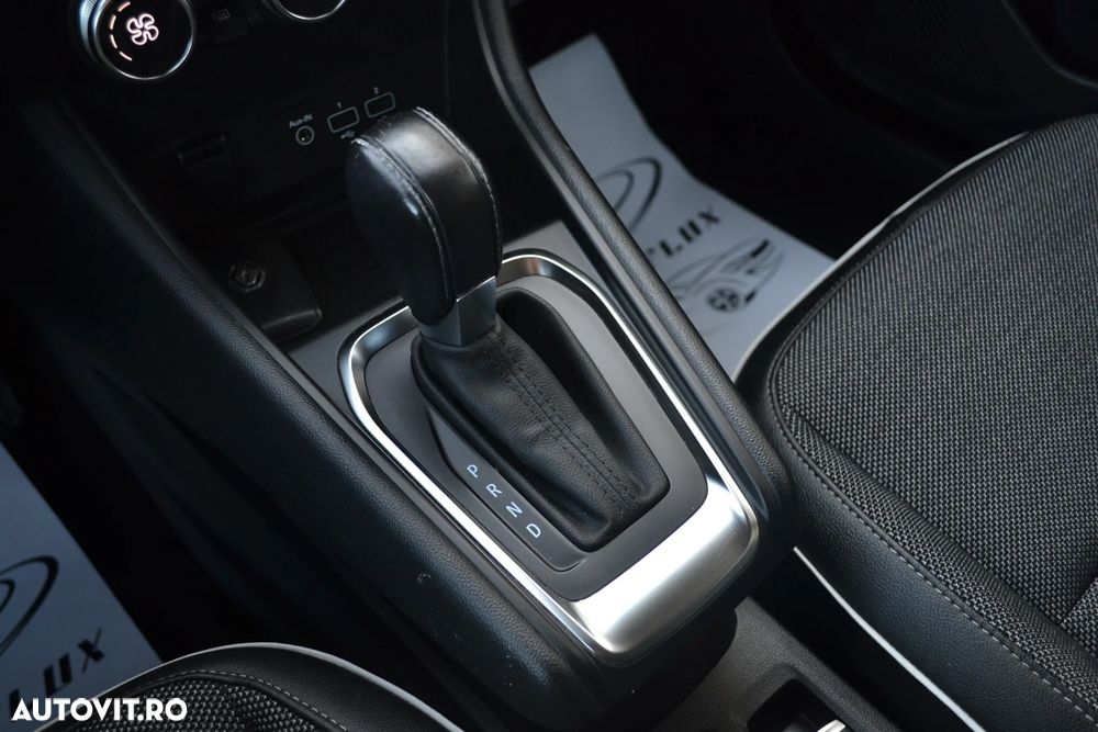 Renault Captur TCe 130 EDC GPF EDITION ONE - 26