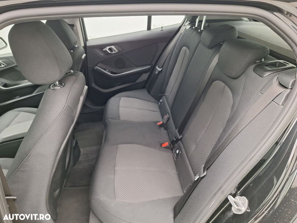 BMW Seria 1 118i Aut. - 9