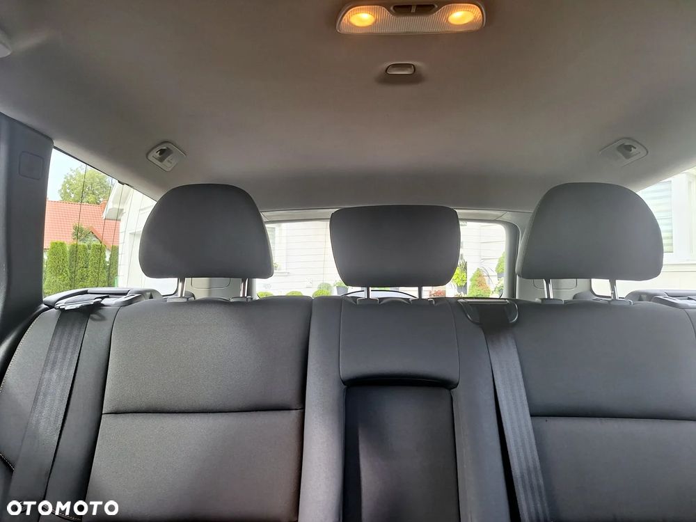 Volvo V50 1.8 Momentum - 34