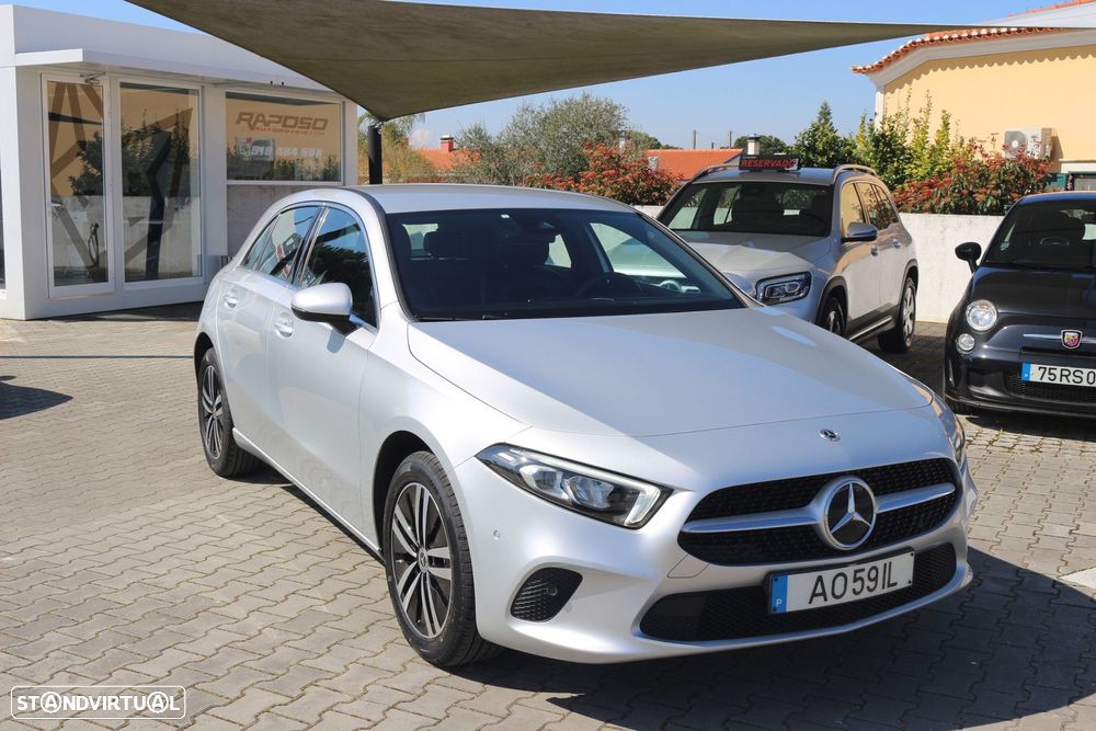 Mercedes-Benz A 250 e Style Plus - 2