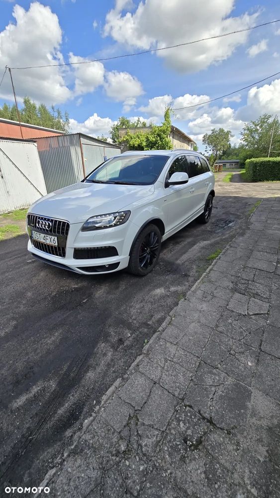 Audi Q7 3.0 TDI DPF clean diesel Quattro Tiptronic - 1