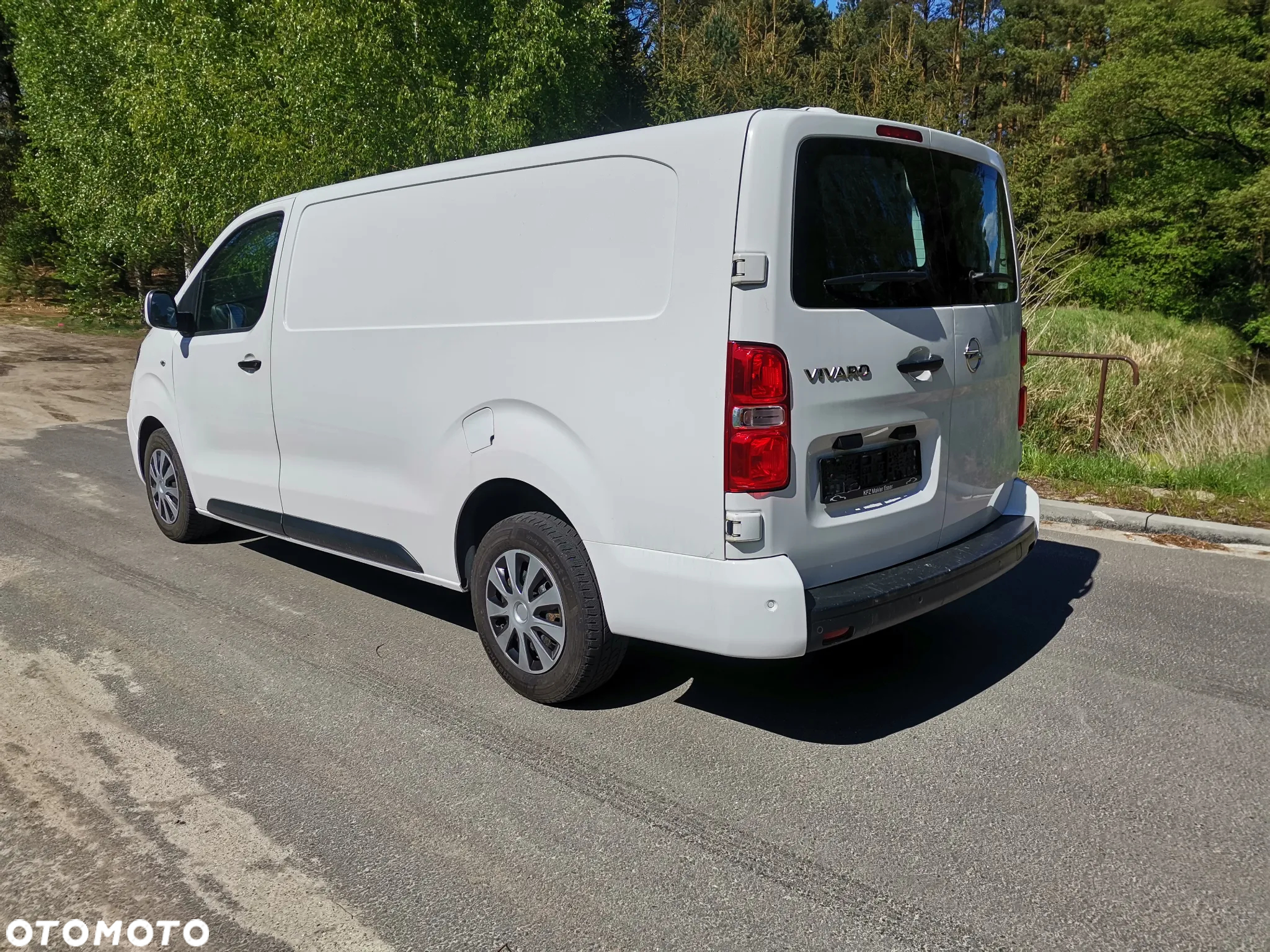 Opel Vivaro Jumpy Expert Proace Scudo - 4