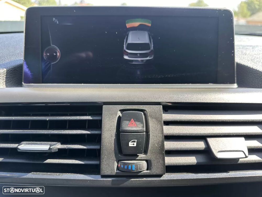 BMW 125 d Sport Line — fotografia 37