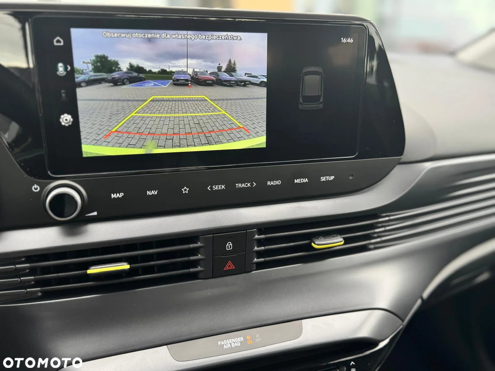 Hyundai i20 1.2 Modern - 17