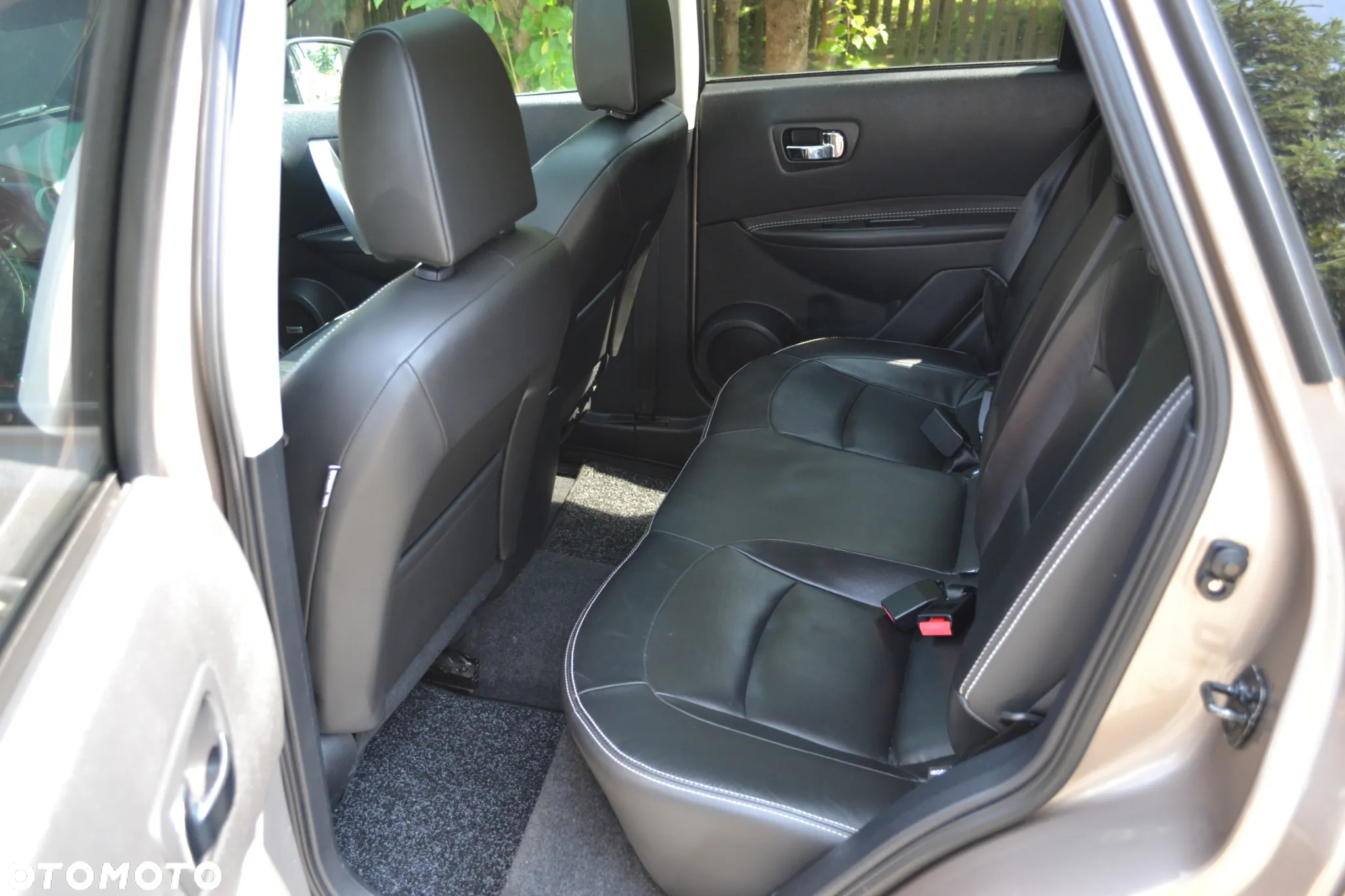 Nissan Qashqai - 10