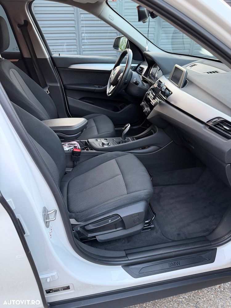 BMW X1 sDrive20d AT - 11