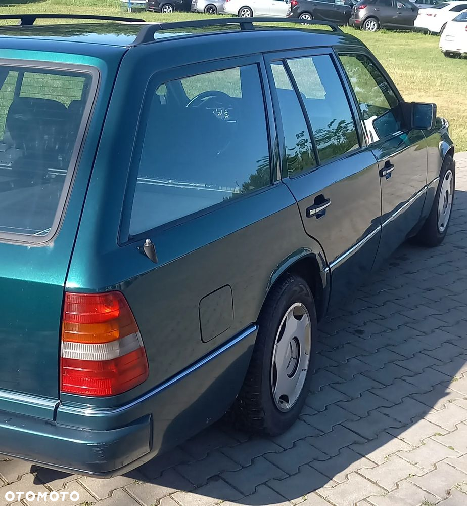 Mercedes-Benz Klasa E - 4