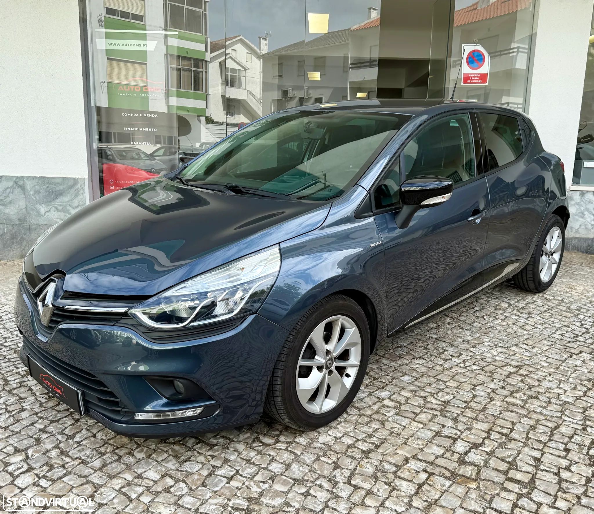 Renault Clio 0.9 TCe Limited - 1
