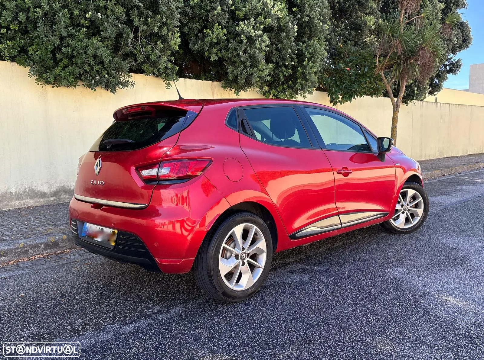 Renault Clio 0.9 TCe Limited Edition - 4