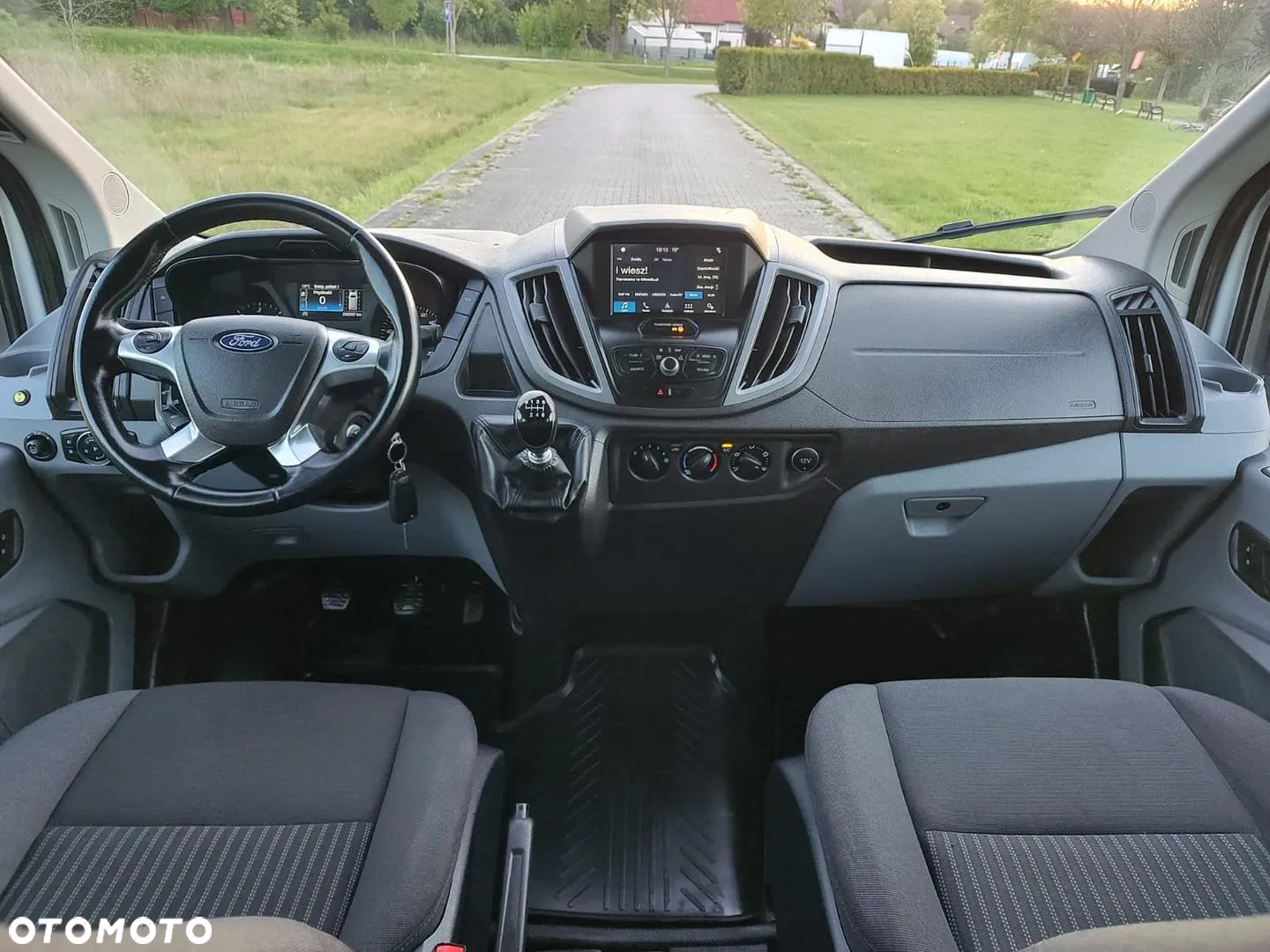 Ford Transit - 29