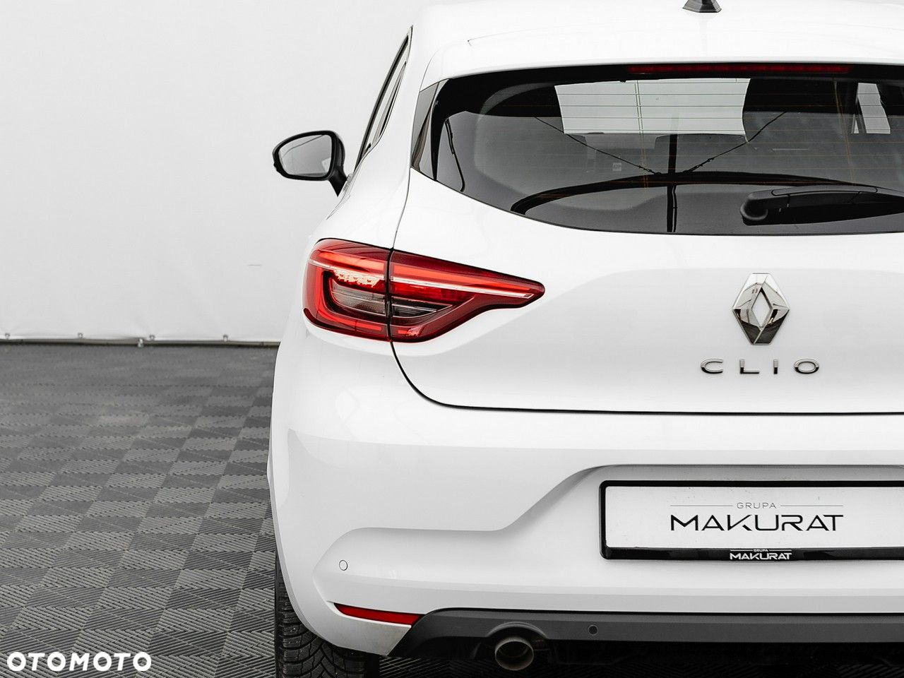 Renault Clio 1.0 TCe Equilibre - 12